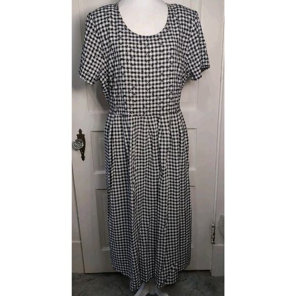 KDK Designs Dresses & Skirts - Vtg KDK designs Dress Gingham Floral Tie-Back USA Black White Women's 18W(1133)